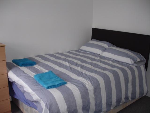 West Kensington 3 Bedroom Apartment Лондон Экстерьер фото