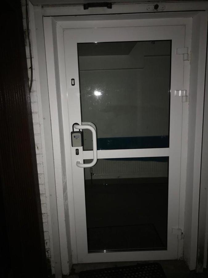 West Kensington 3 Bedroom Apartment Лондон Экстерьер фото